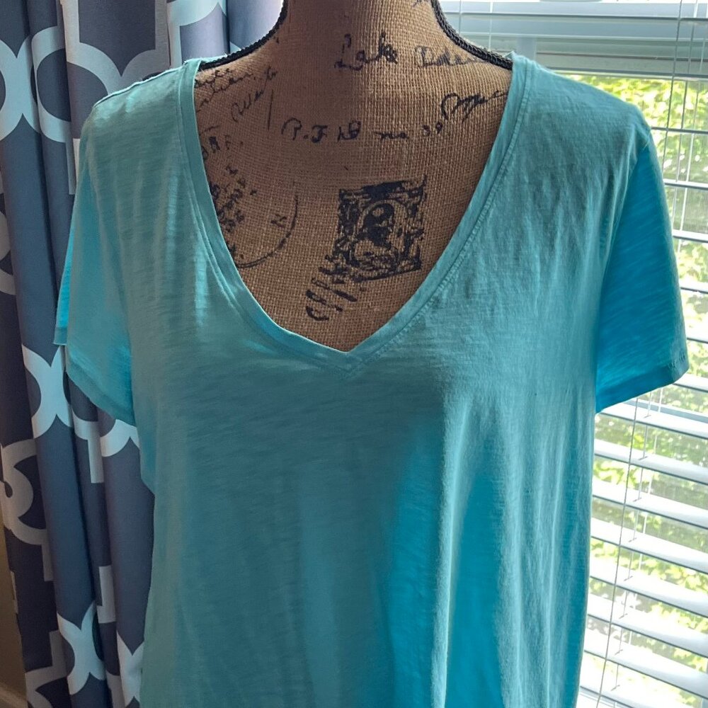 Lilly Pulitzer Etta V-neck T-shirt XL